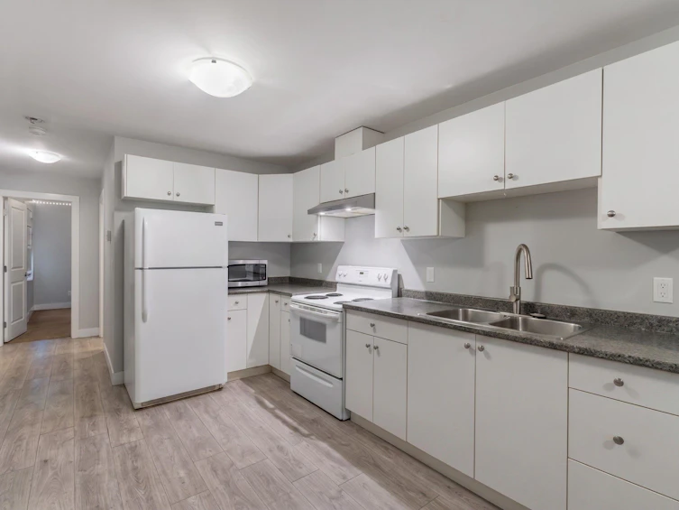 14017 110 Avenue, Surrey, BC, V3R 1Z3 - 28