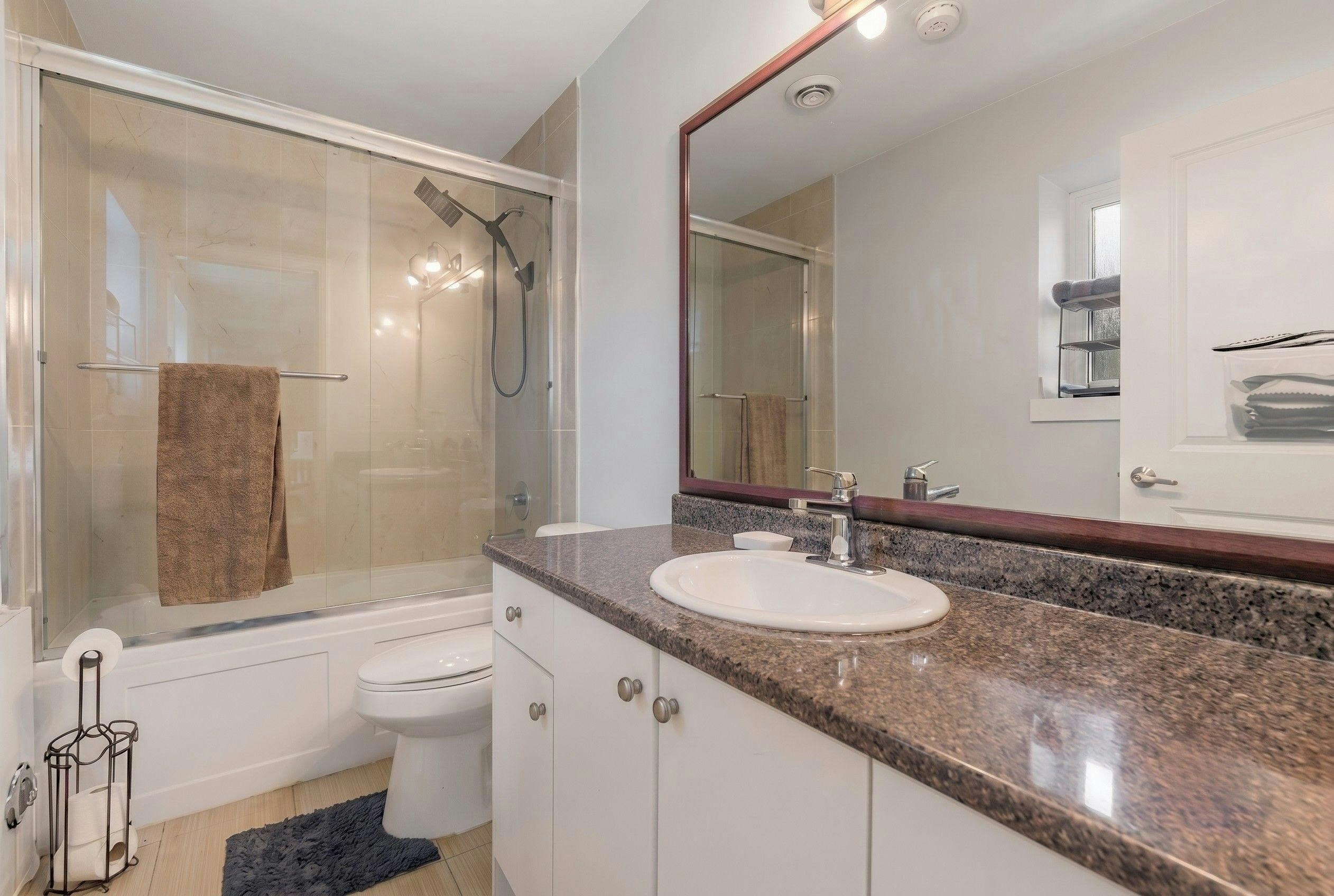 14017 110 Avenue, Surrey, BC, V3R 1Z3 - 33