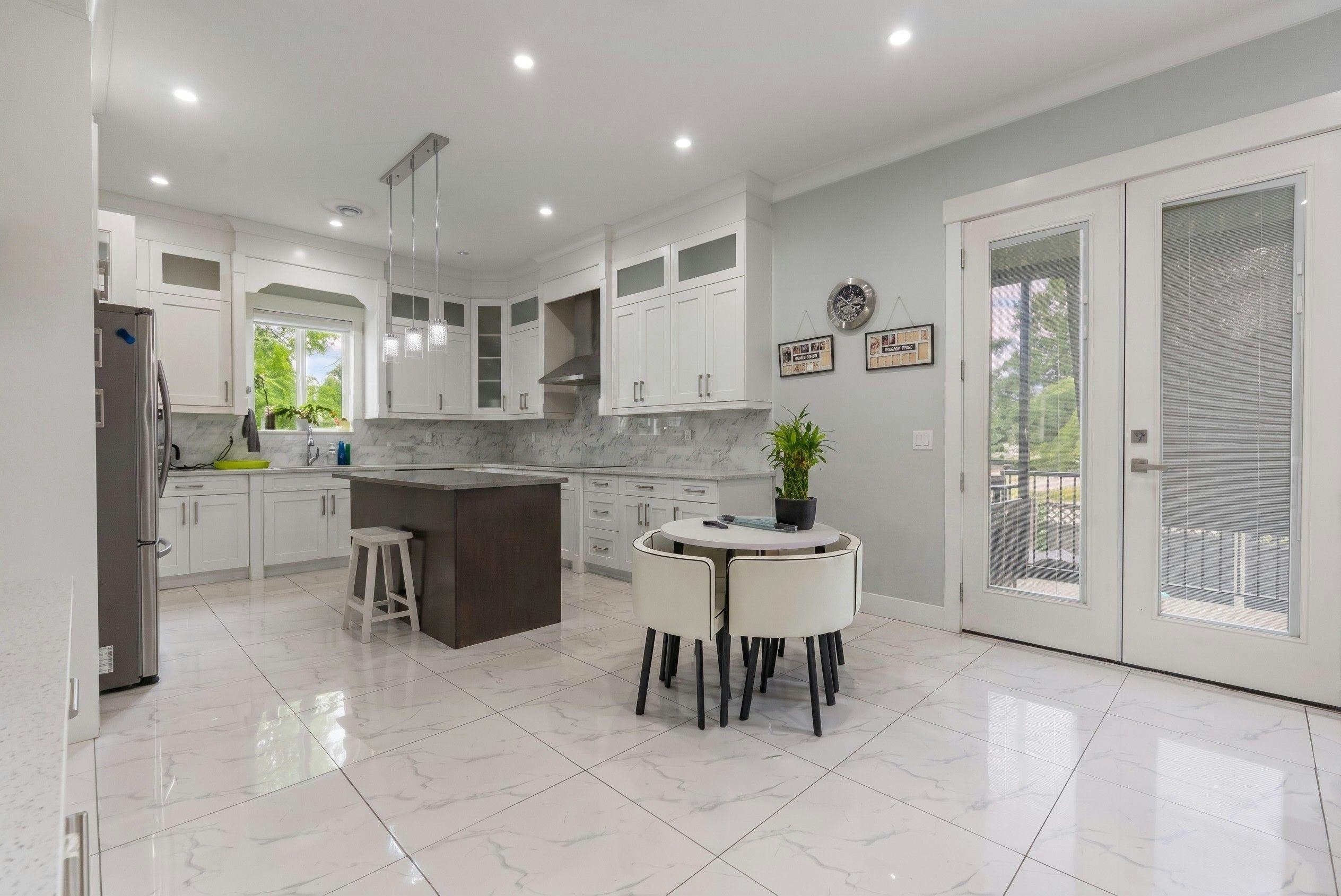 14017 110 Avenue, Surrey, BC, V3R 1Z3 - 9
