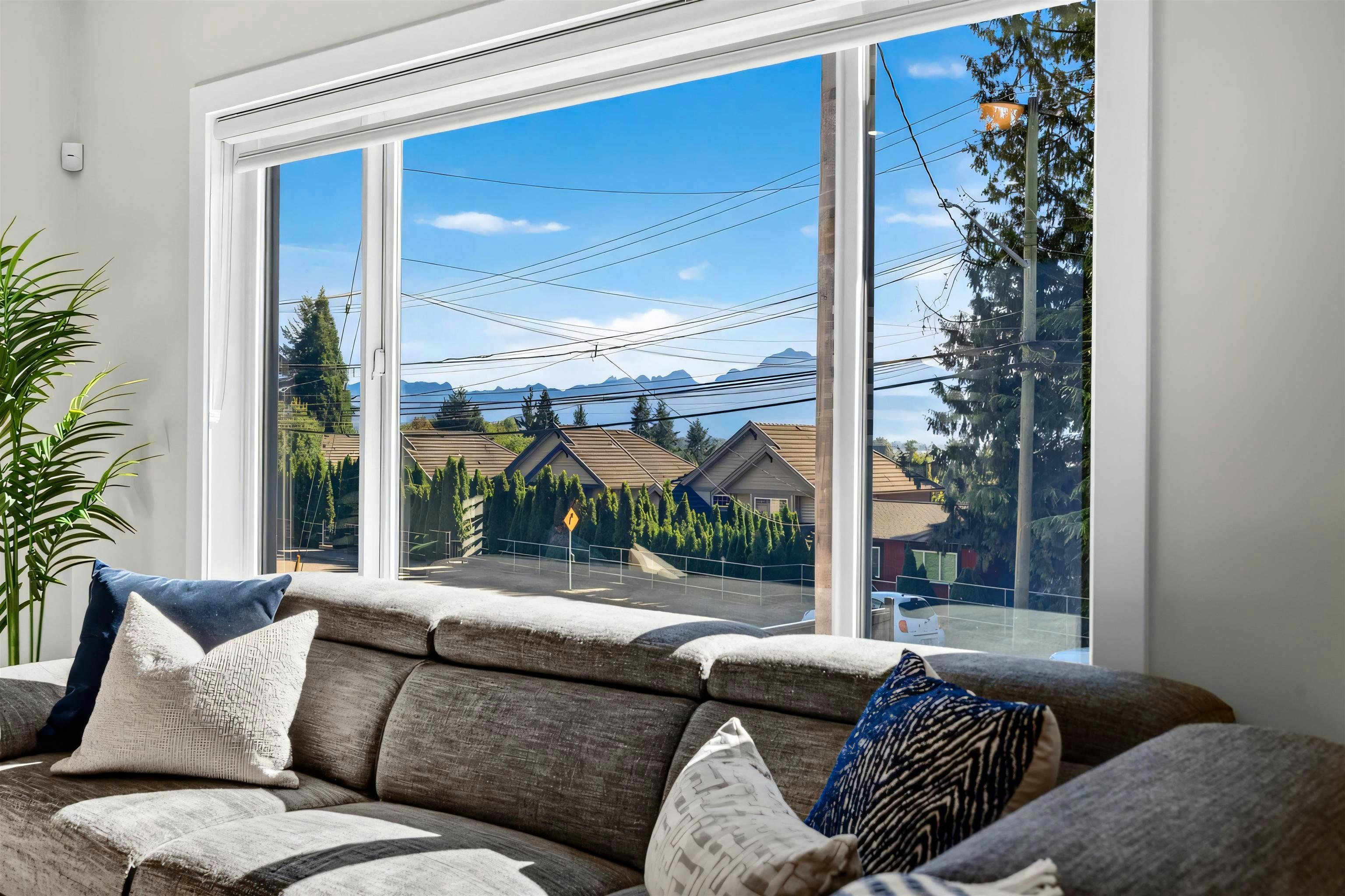 1630 Pitt River Road, Port Coquitlam, BC, V3C 1P4 - 6