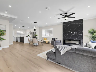 1630 Pitt River Road - 4