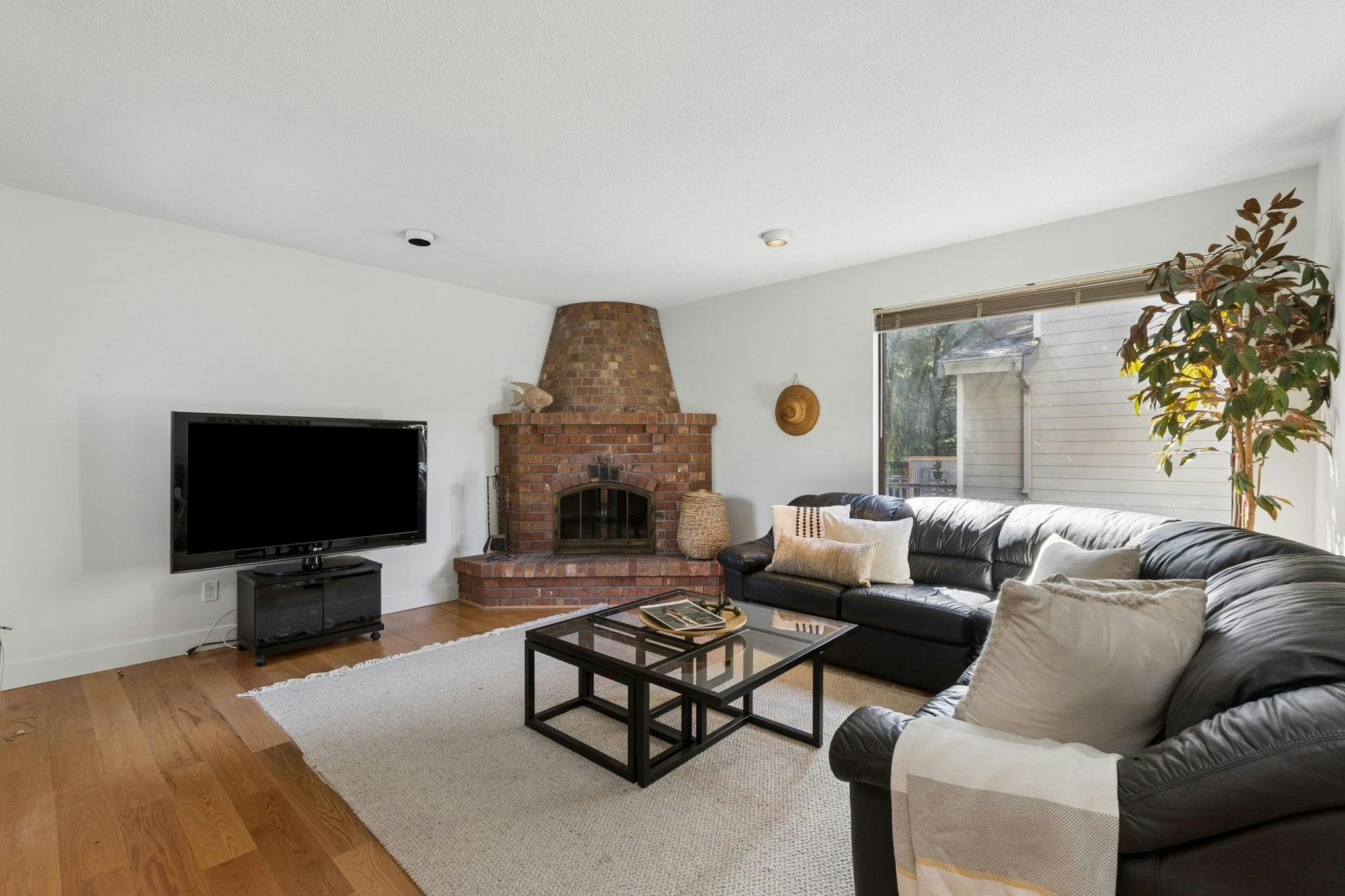 8570 Ansell Place, West Vancouver, BC, V7W 2W3 - 21