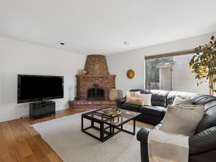 8570 Ansell Place, West Vancouver, BC, V7W 2W3 - 21
