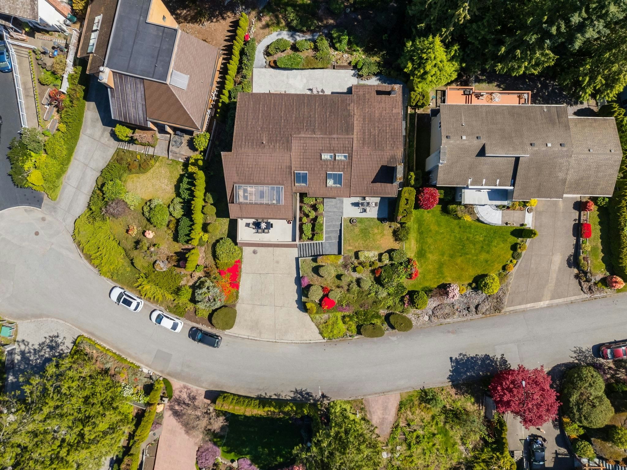8570 Ansell Place, West Vancouver, BC, V7W 2W3 - 39