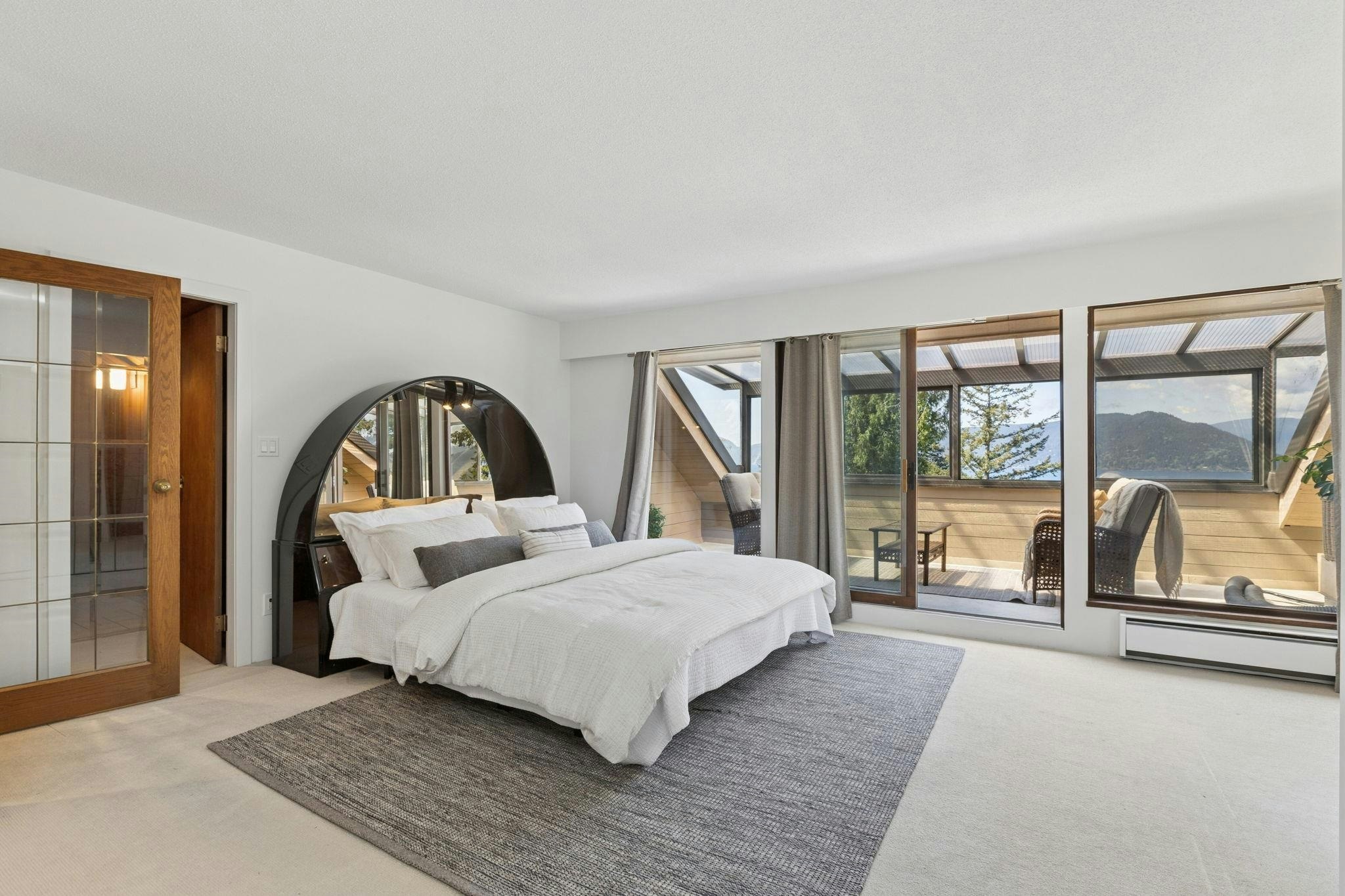 8570 Ansell Place, West Vancouver, BC, V7W 2W3 - 23