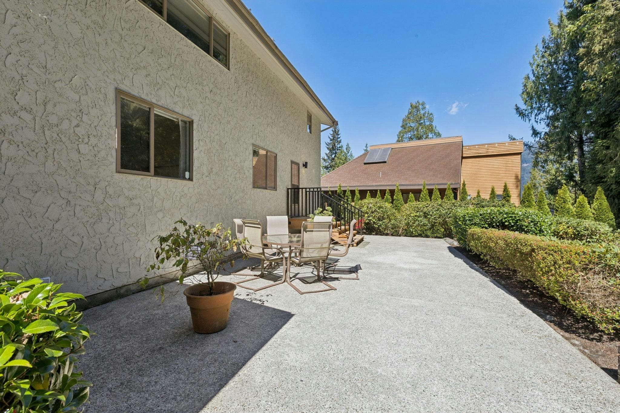 8570 Ansell Place, West Vancouver, BC, V7W 2W3 - 36