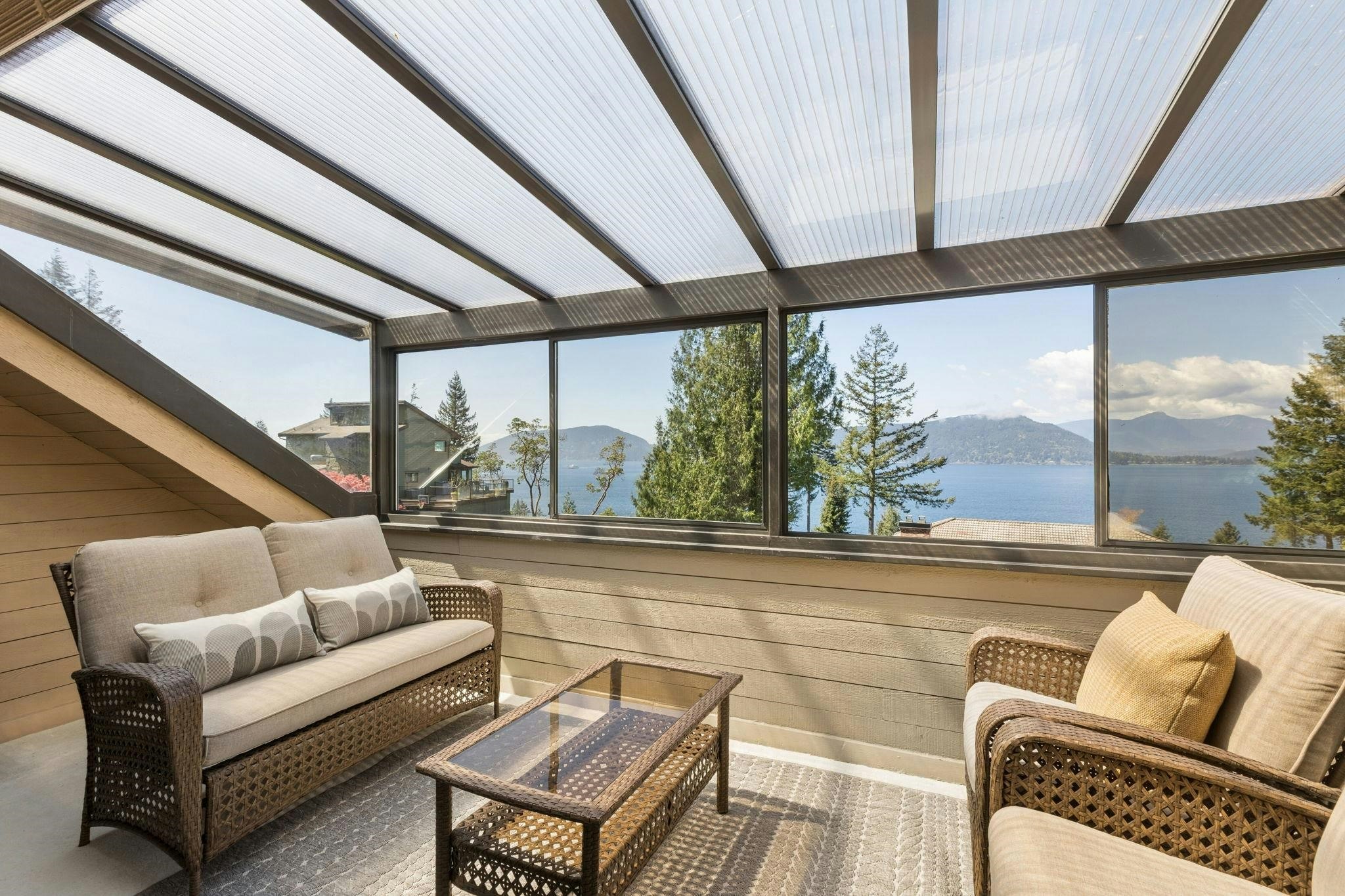 8570 Ansell Place, West Vancouver, BC, V7W 2W3 - 26