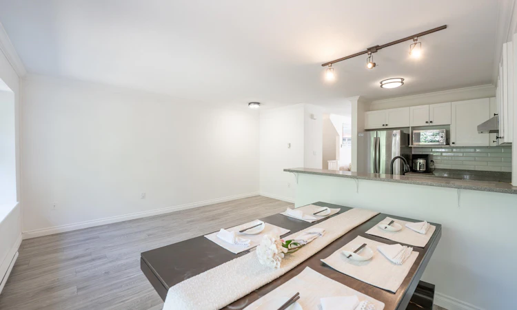 20-8155 164th Street
