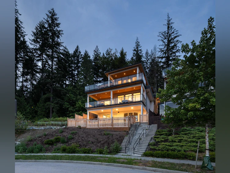 1484 Copper Beech Place, Coquitlam, BC, V3E 0C4 - 39