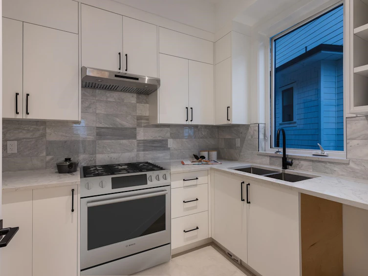 1484 Copper Beech Place, Coquitlam, BC, V3E 0C4 - 7