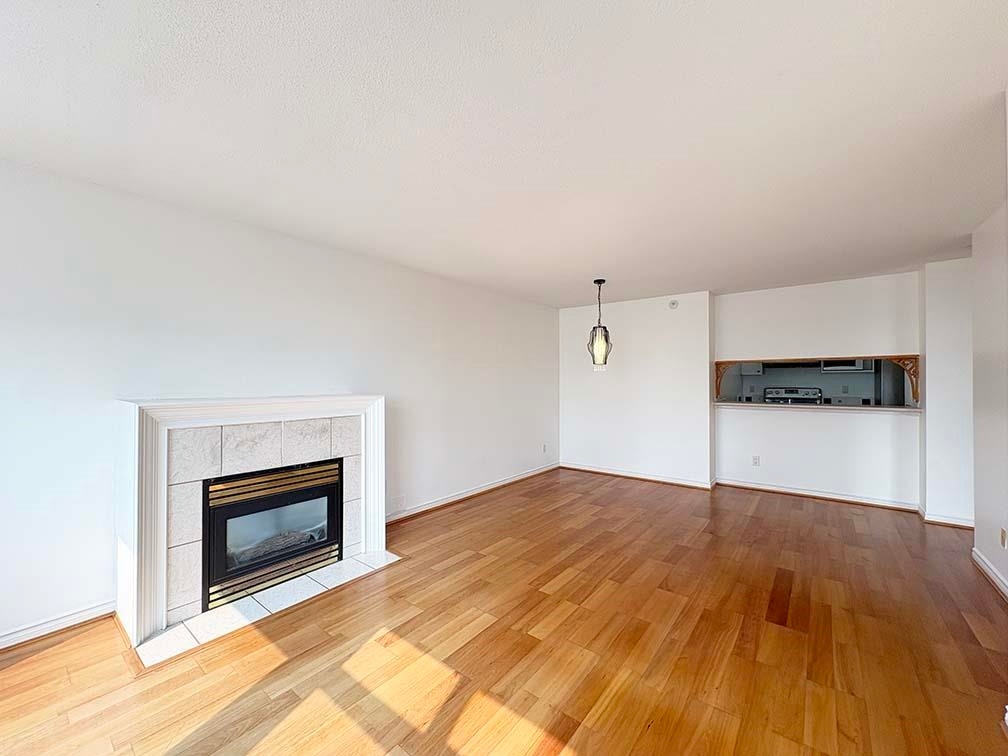 807-720 Carnarvon Street, New Westminster, BC, V3M 6S2 - 4