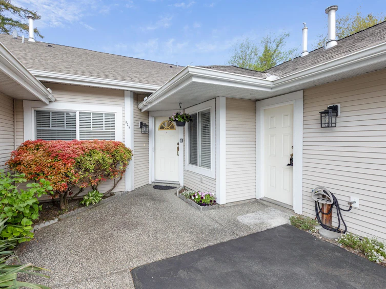 328-20655 88 Avenue, Langley, BC, V1M 2M5 - 2