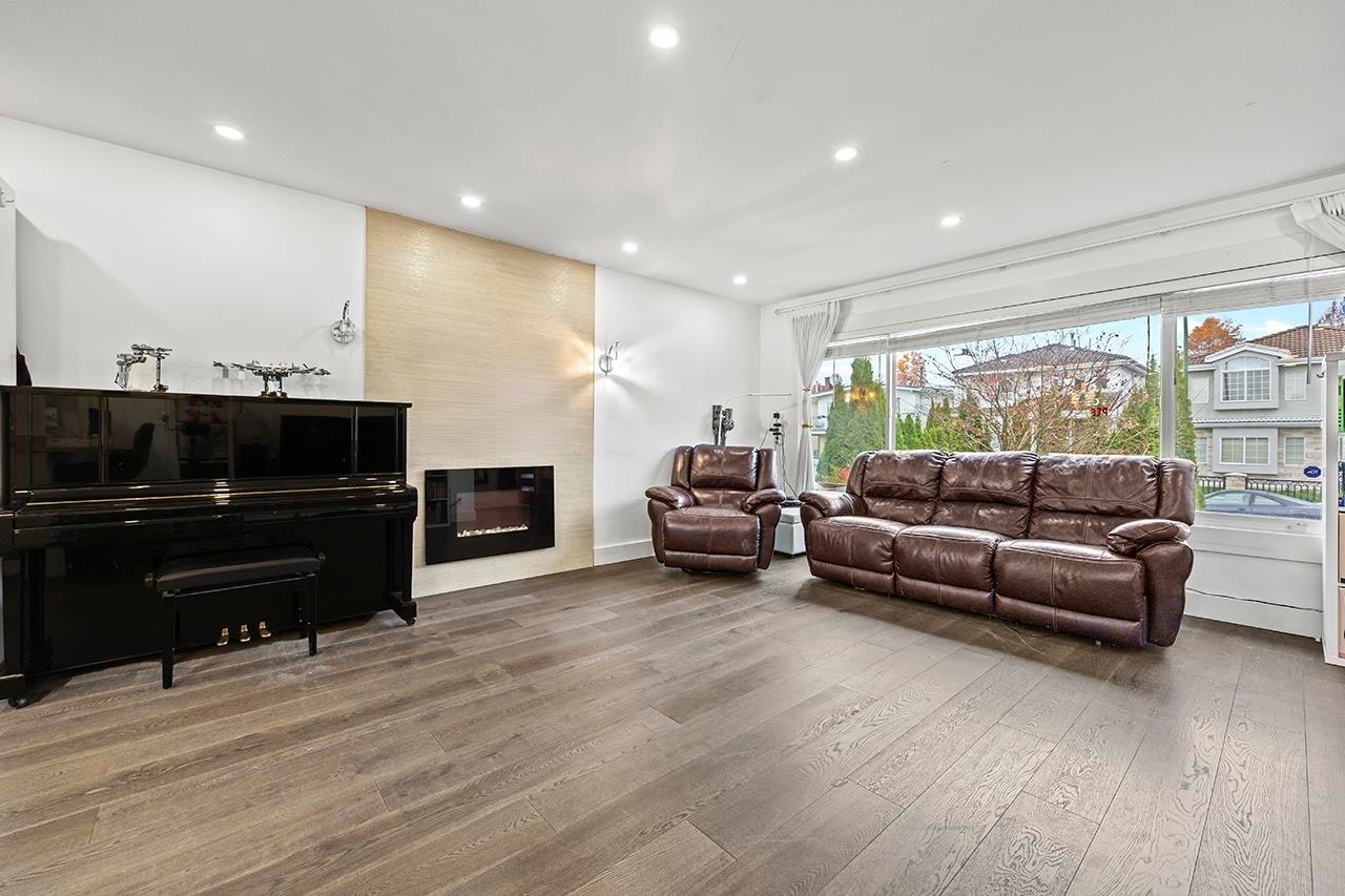 778 E 52nd Avenue, Vancouver, BC, V5X 1H2 - 2