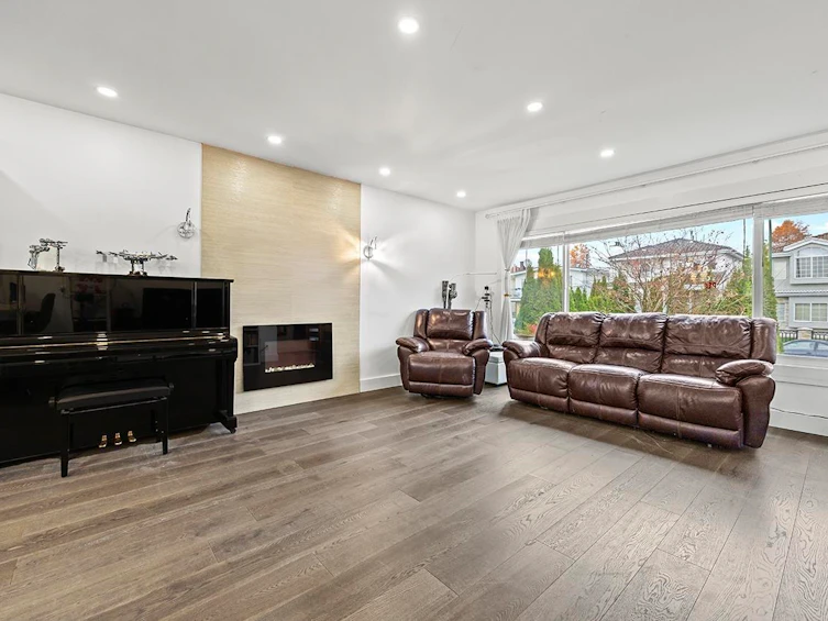 778 E 52nd Avenue, Vancouver, BC, V5X 1H2 - 2