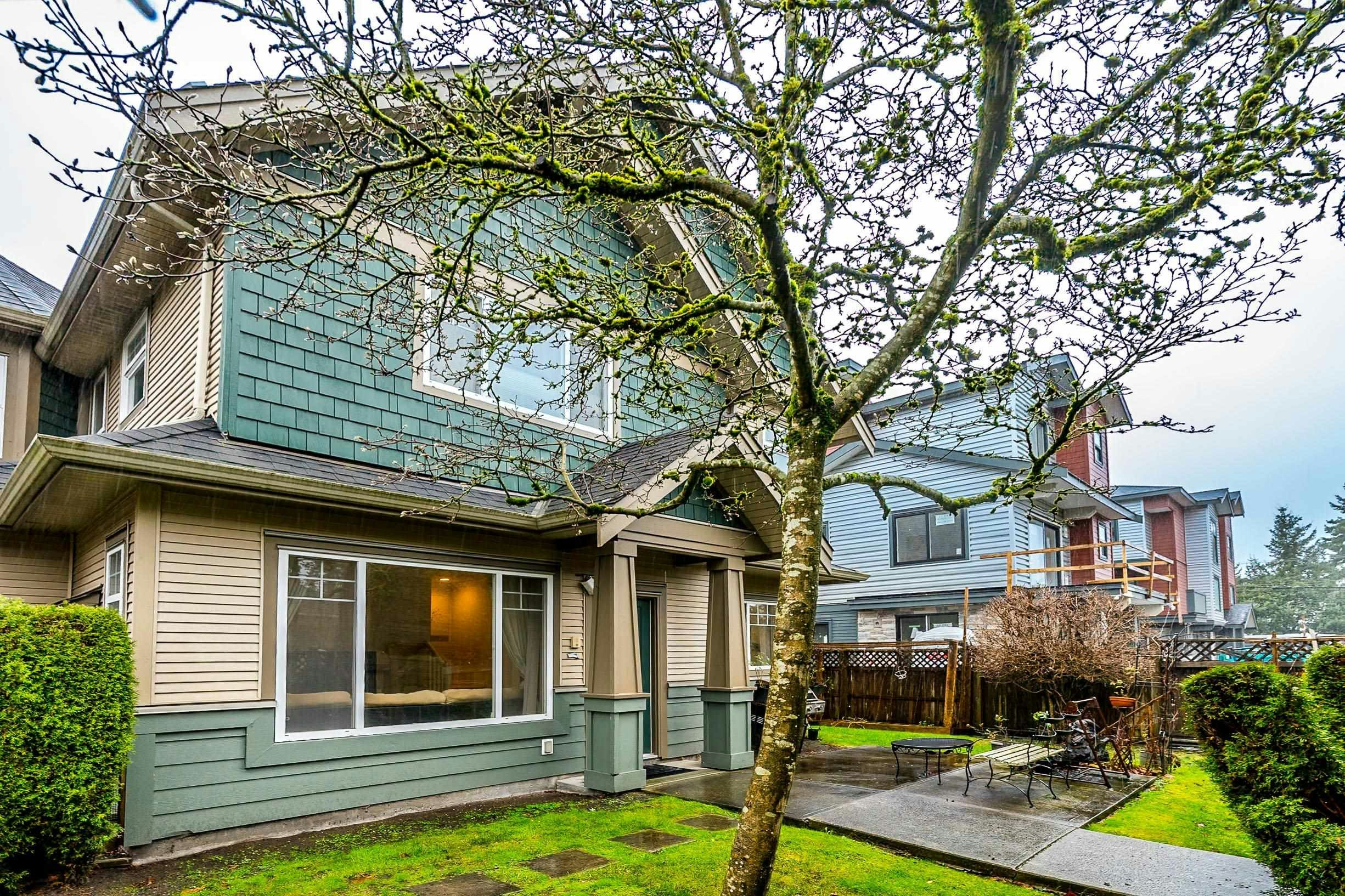 10-7060 Bridge Street, Richmond, BC, V6Y 2S7