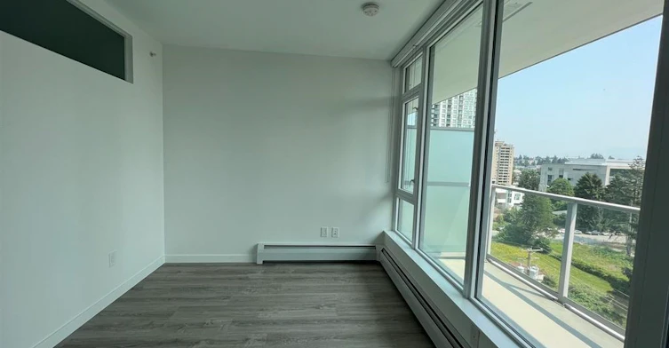 707-13350 Central Avenue, Surrey, BC, V3T 0S1 - 8