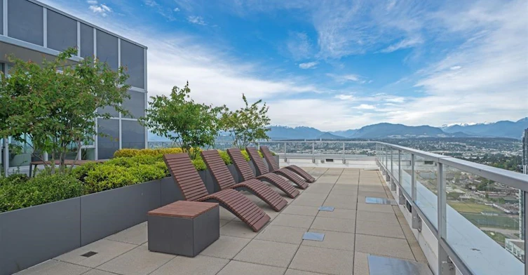 707-13350 Central Avenue, Surrey, BC, V3T 0S1 - 15