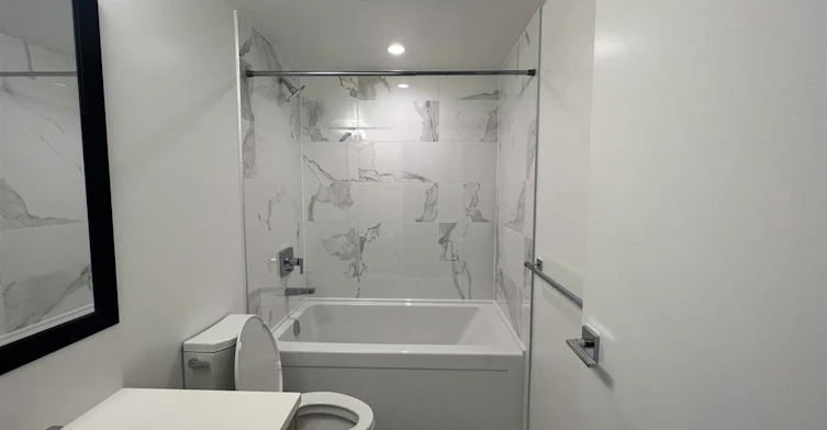 707-13350 Central Avenue, Surrey, BC, V3T 0S1 - 11