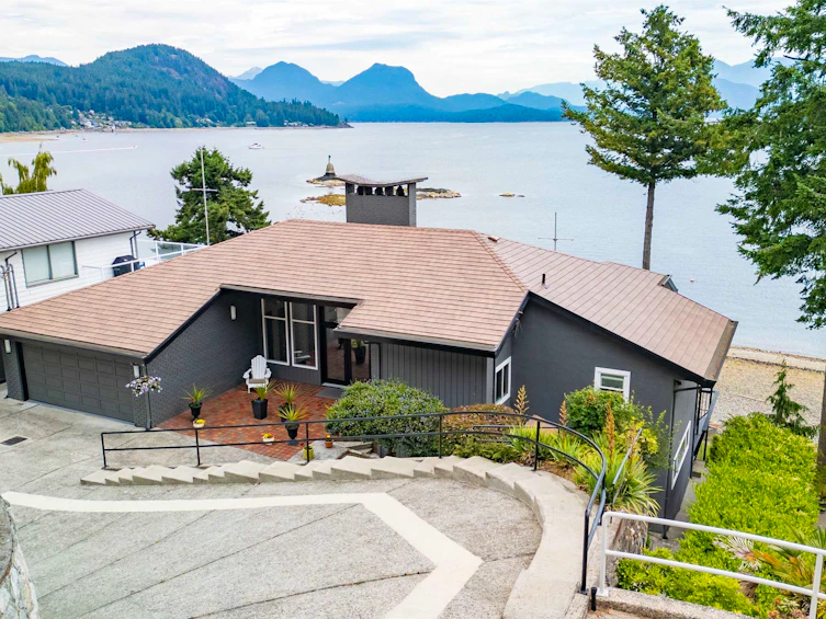 354 Avalon Drive, Gibsons, BC, V0N 1V8