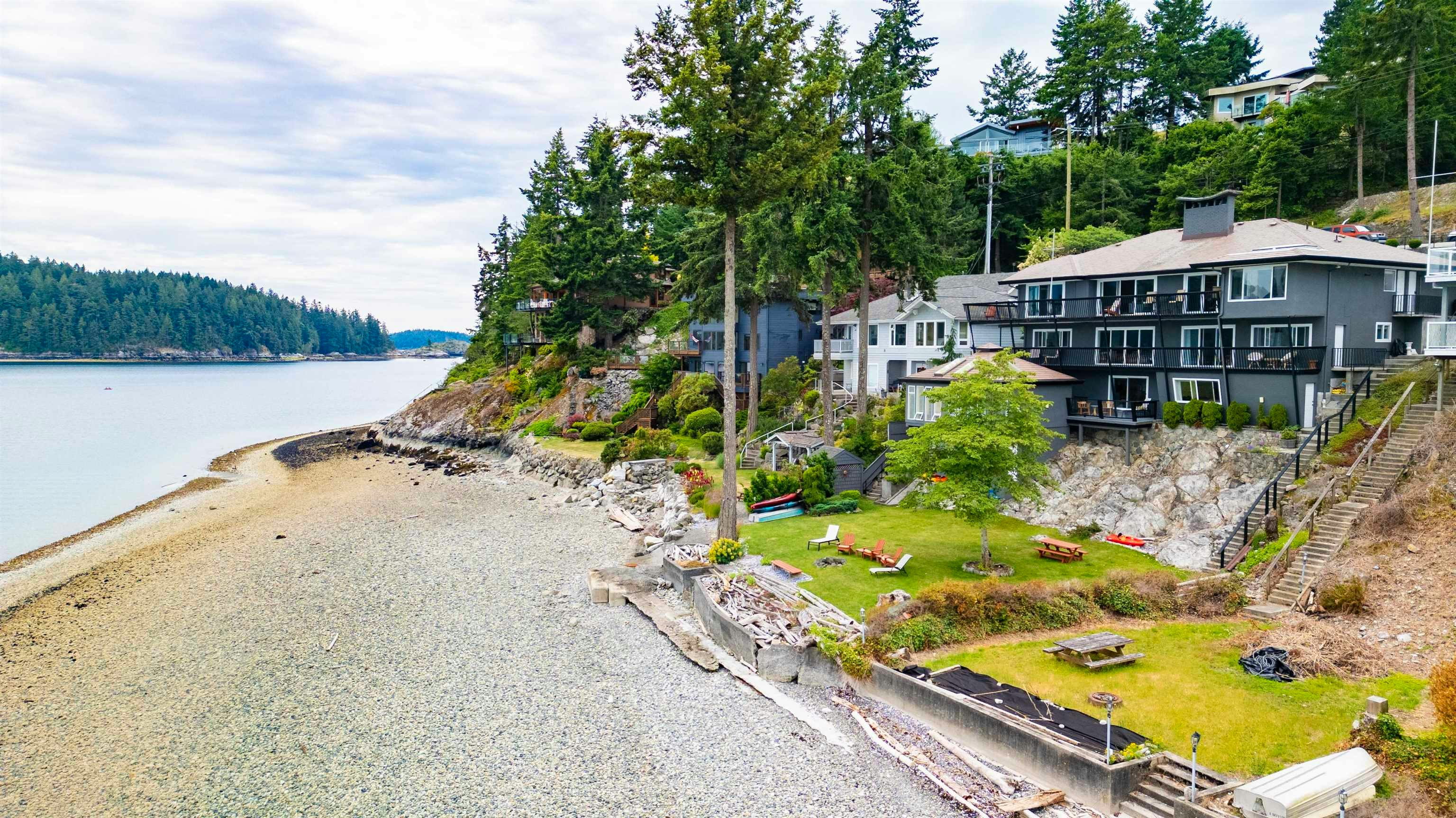 354 Avalon Drive, Gibsons, BC, V0N 1V8 - 7