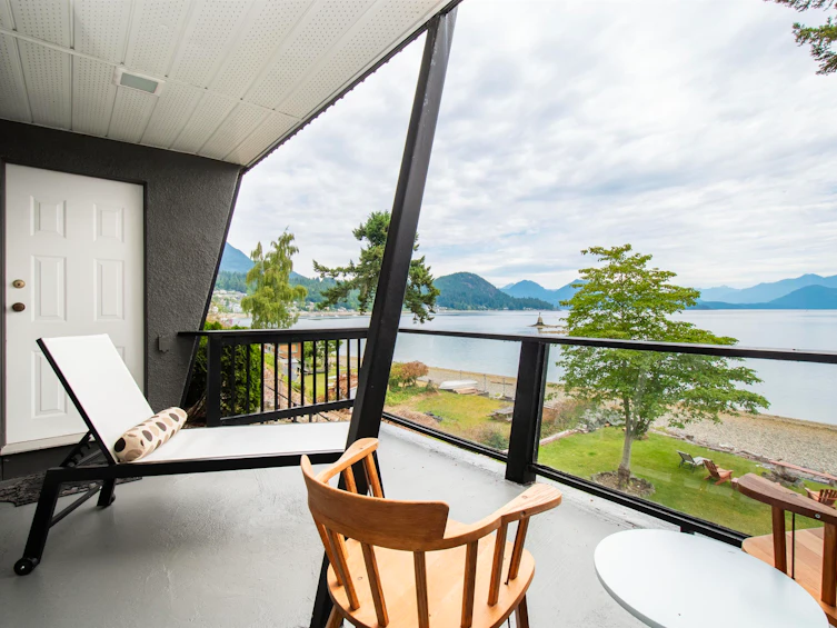 354 Avalon Drive, Gibsons, BC, V0N 1V8 - 35