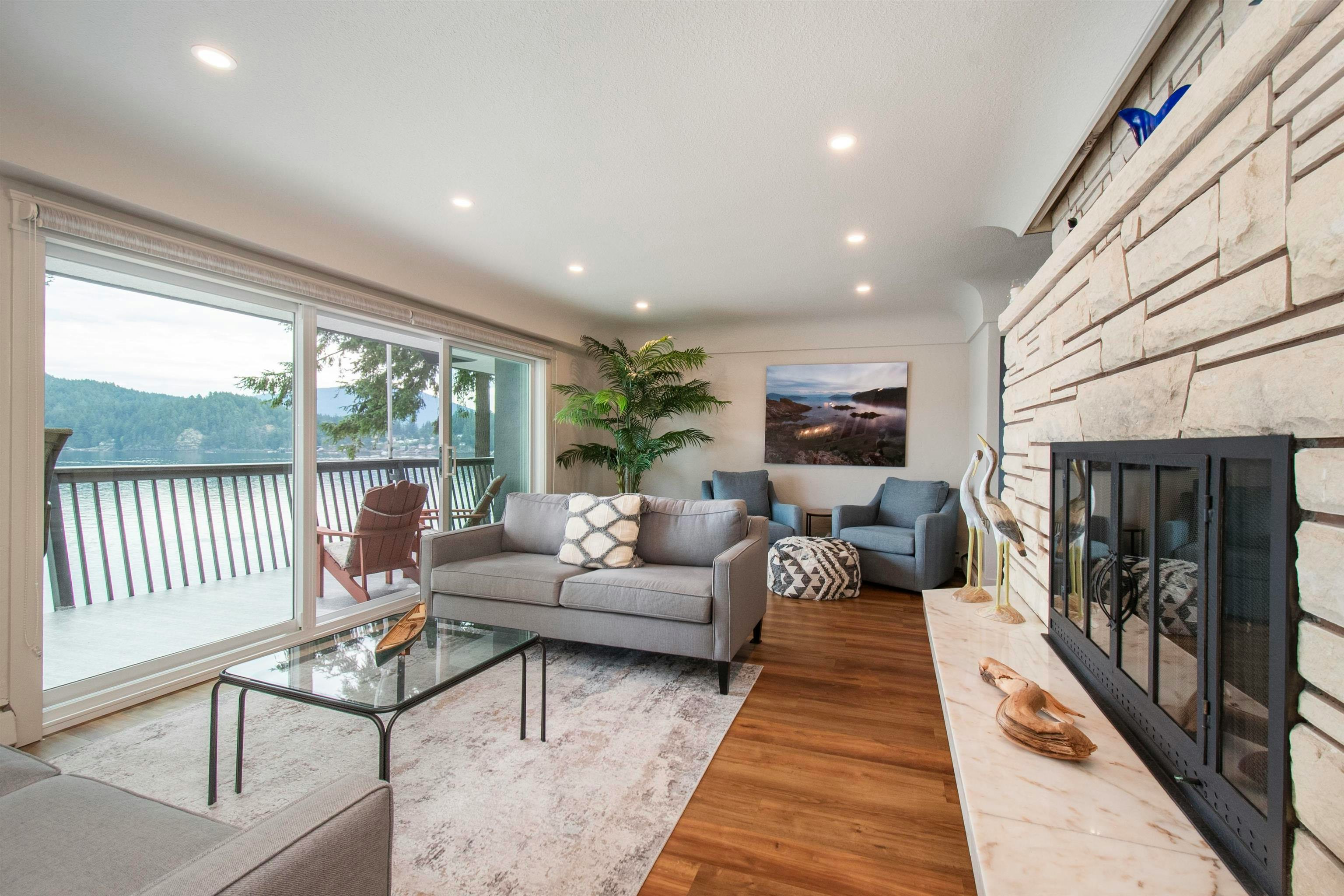 354 Avalon Drive, Gibsons, BC, V0N 1V8 - 13