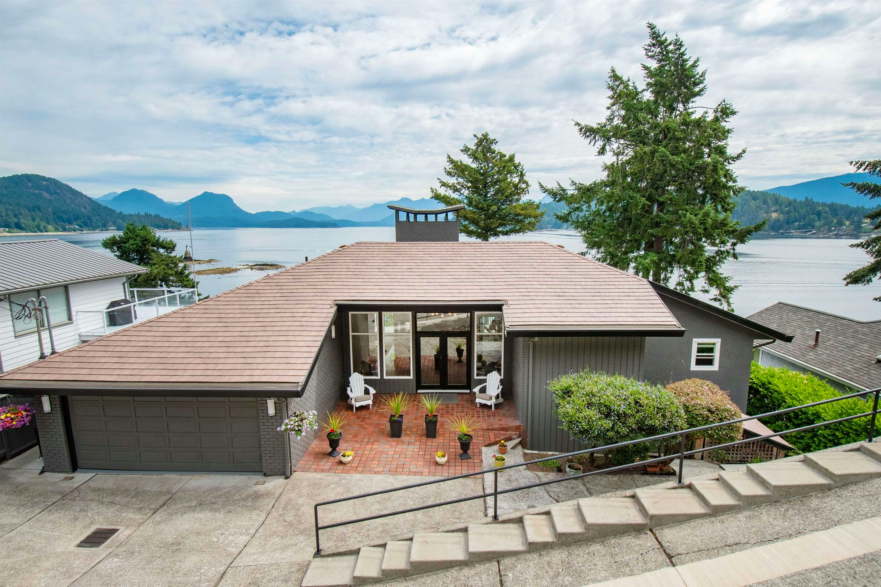 354 Avalon Drive, Gibsons, BC, V0N 1V8 - 11