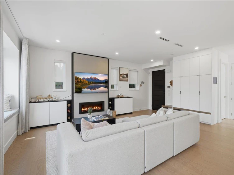 2137 E 2nd Avenue, Vancouver, BC, V5N 1E9 - 11