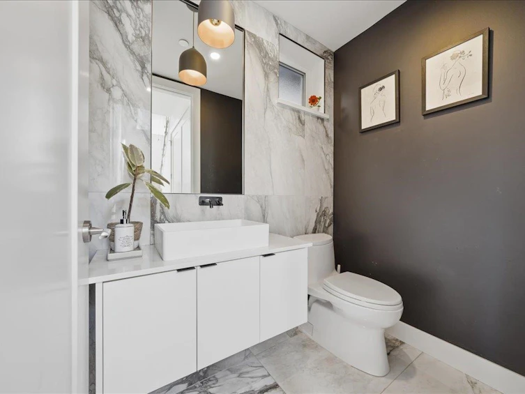 2137 E 2nd Avenue, Vancouver, BC, V5N 1E9 - 12