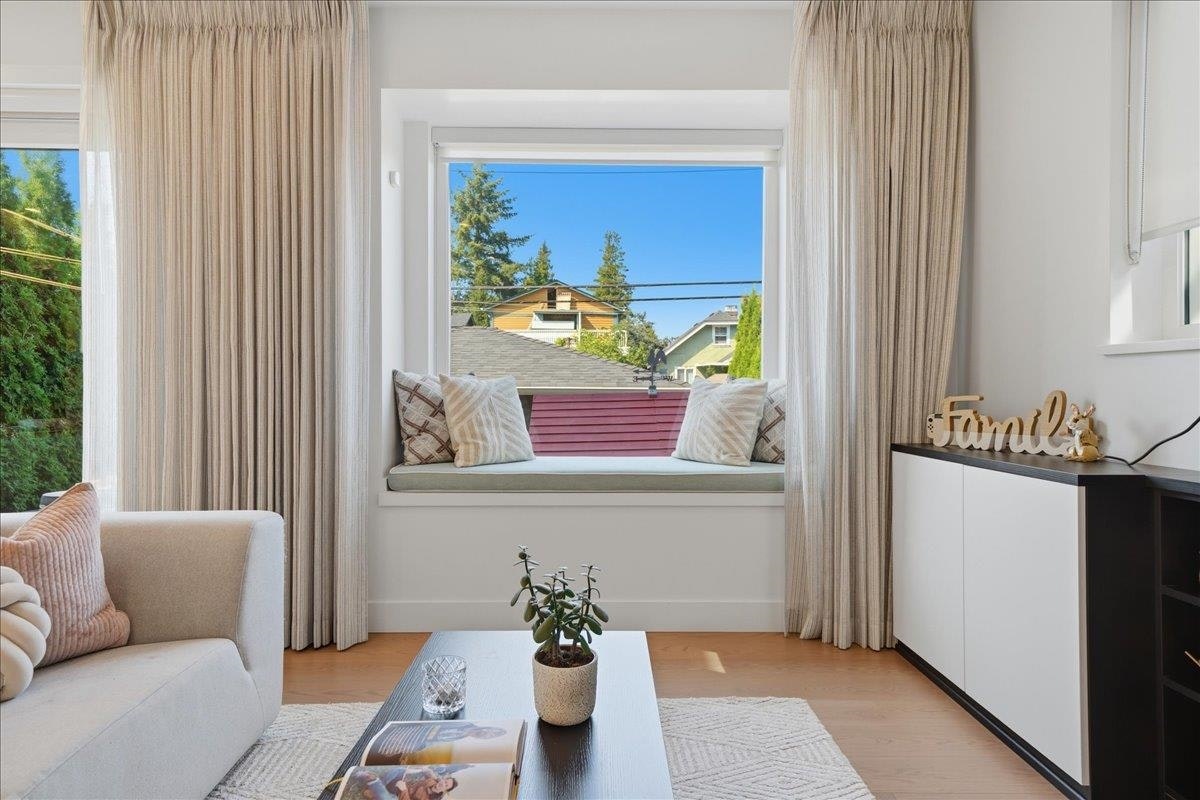 2137 E 2nd Avenue, Vancouver, BC, V5N 1E9 - 8