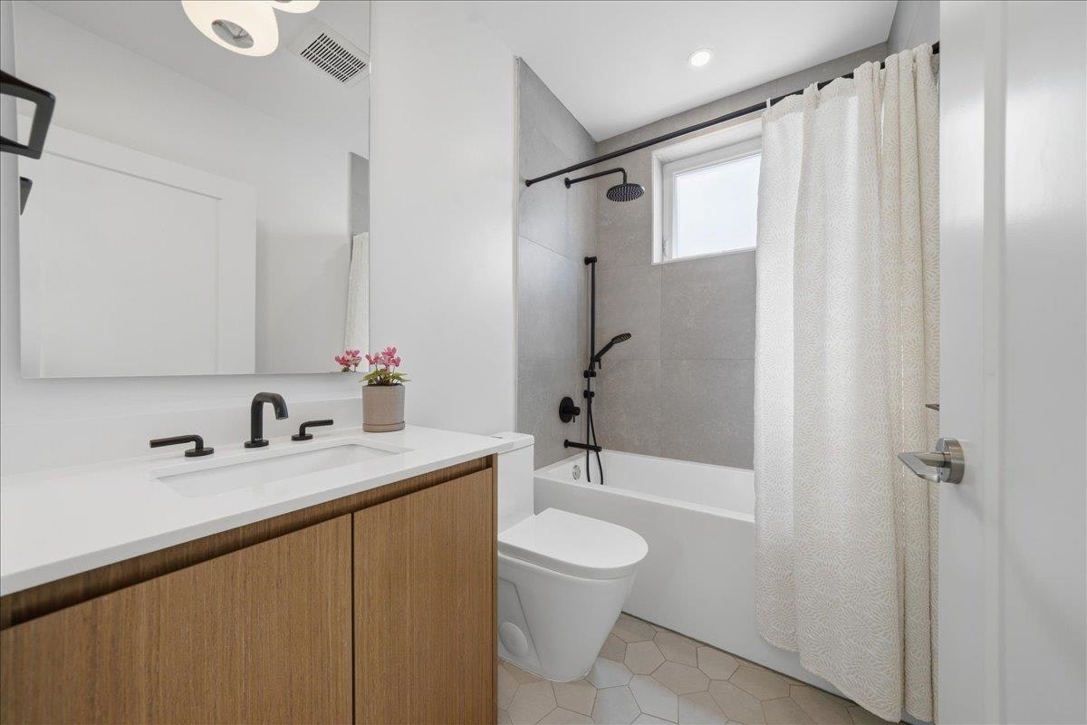 2137 E 2nd Avenue, Vancouver, BC, V5N 1E9 - 19