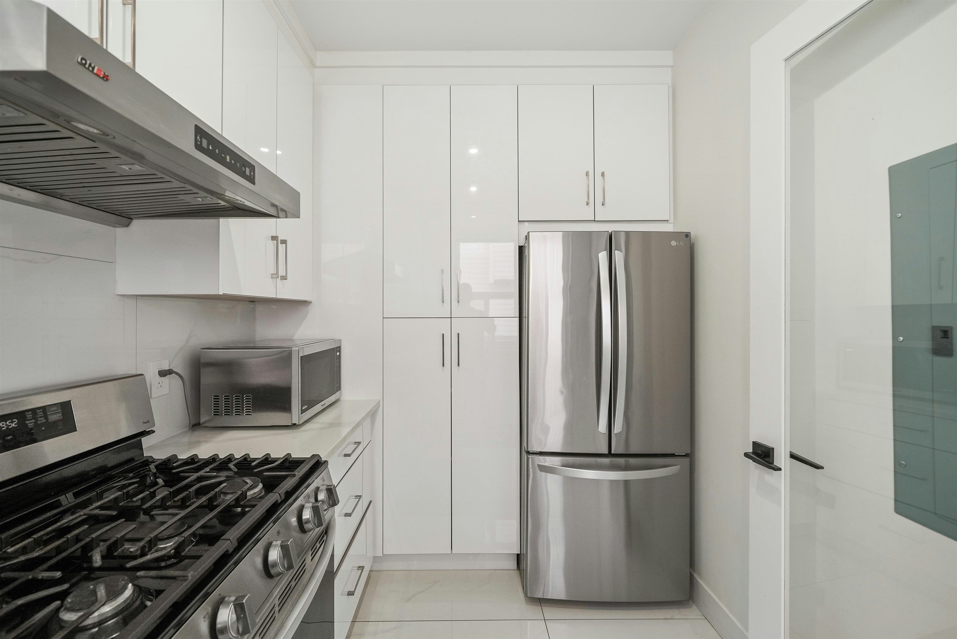 12822 114a Avenue, Surrey, BC, V3R 2M9 - 21