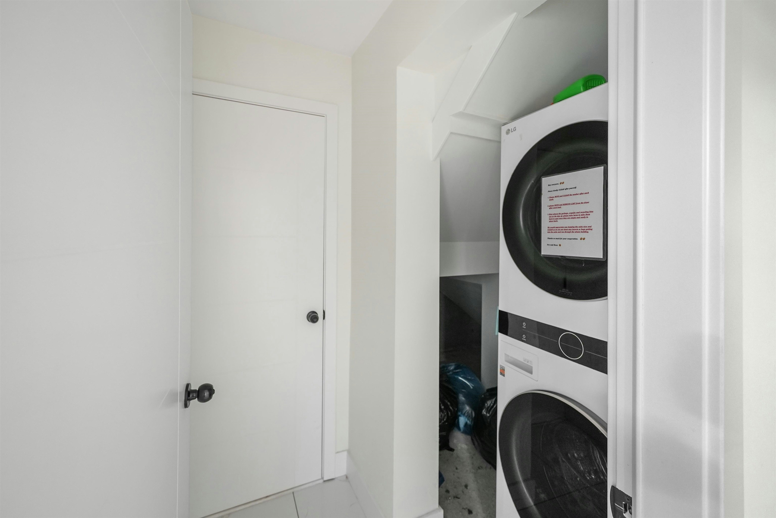 12822 114a Avenue, Surrey, BC, V3R 2M9 - 36