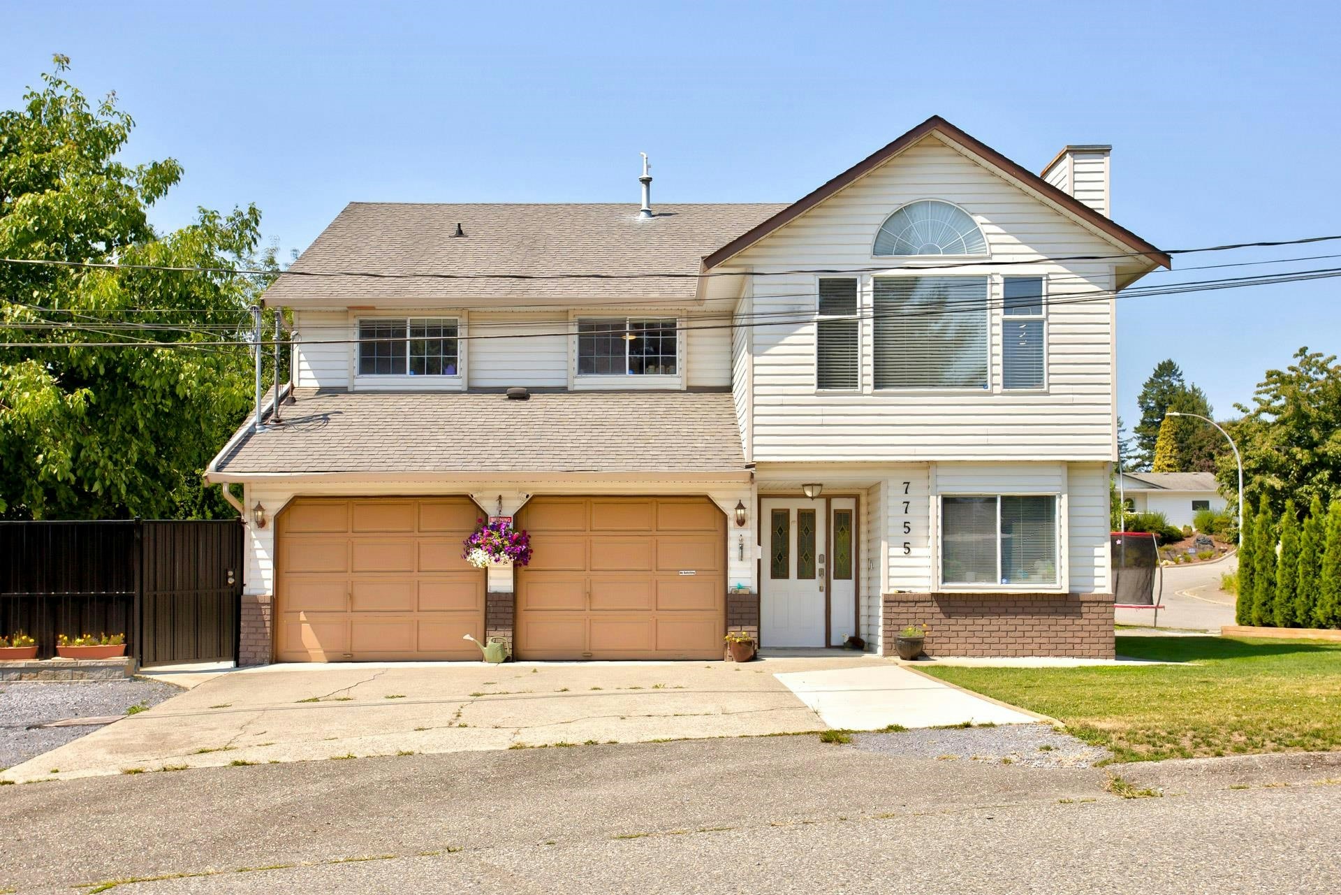 7755 Alder Street, Mission, BC, V2V 6N1