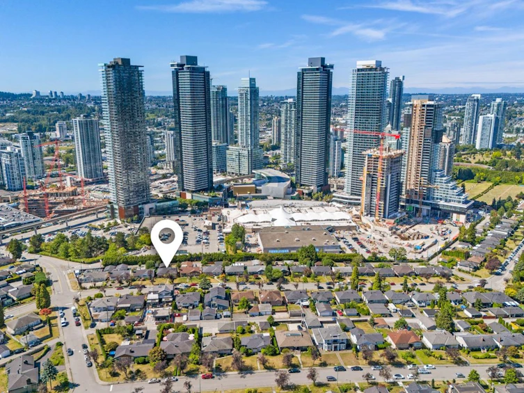 4656 Brentlawn Drive, Burnaby, BC, V5C 3V2 - 40