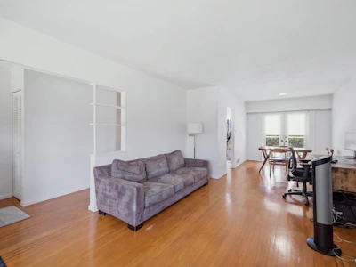 4656 Brentlawn Drive - 5