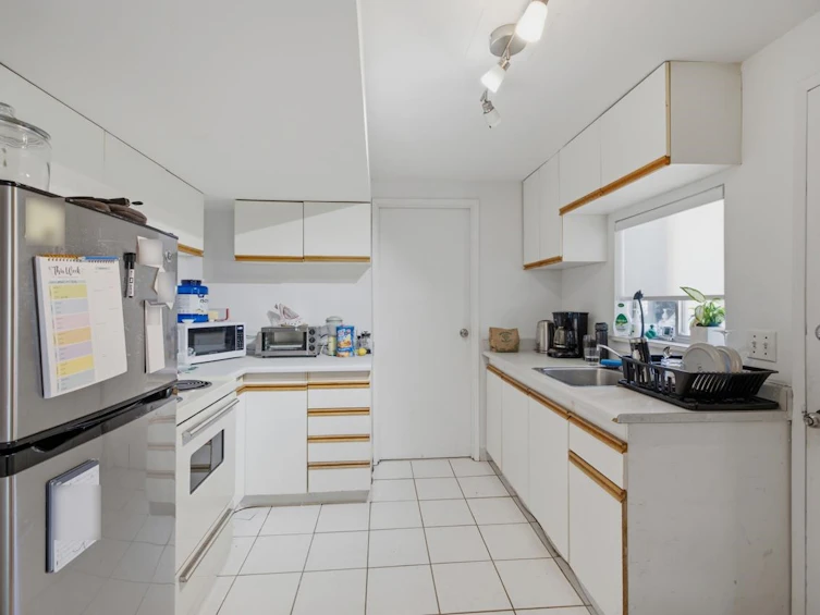 4656 Brentlawn Drive, Burnaby, BC, V5C 3V2 - 24