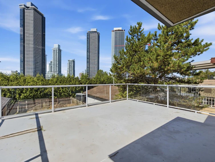 4656 Brentlawn Drive, Burnaby, BC, V5C 3V2 - 12