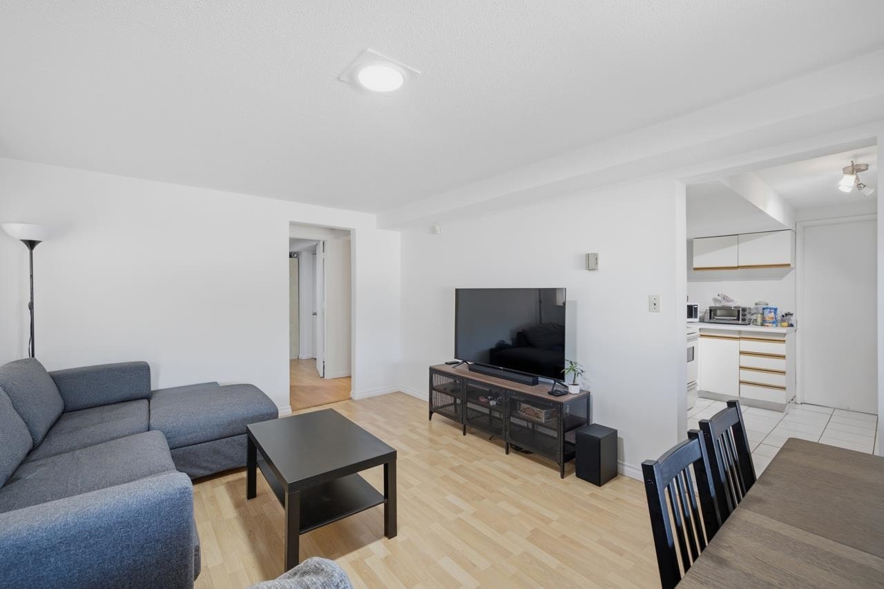 4656 Brentlawn Drive, Burnaby, BC, V5C 3V2 - 23