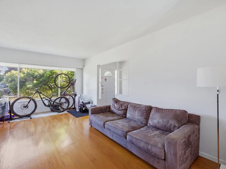 4656 Brentlawn Drive, Burnaby, BC, V5C 3V2 - 7