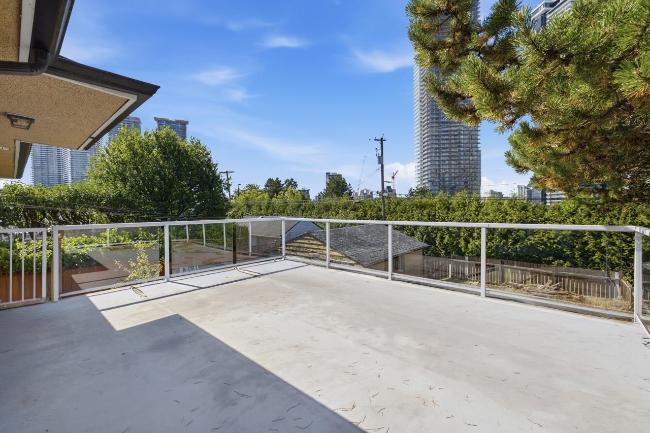 4656 Brentlawn Drive, Burnaby, BC, V5C 3V2 - 13