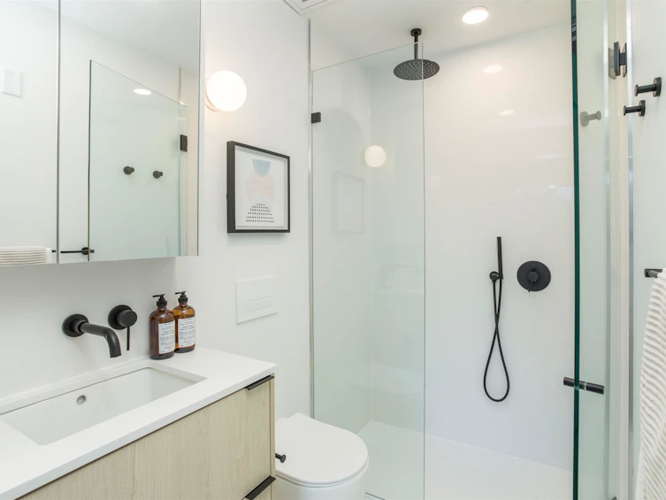 407-2471 St. George Street, Vancouver, BC, V5T 1W9 - 18