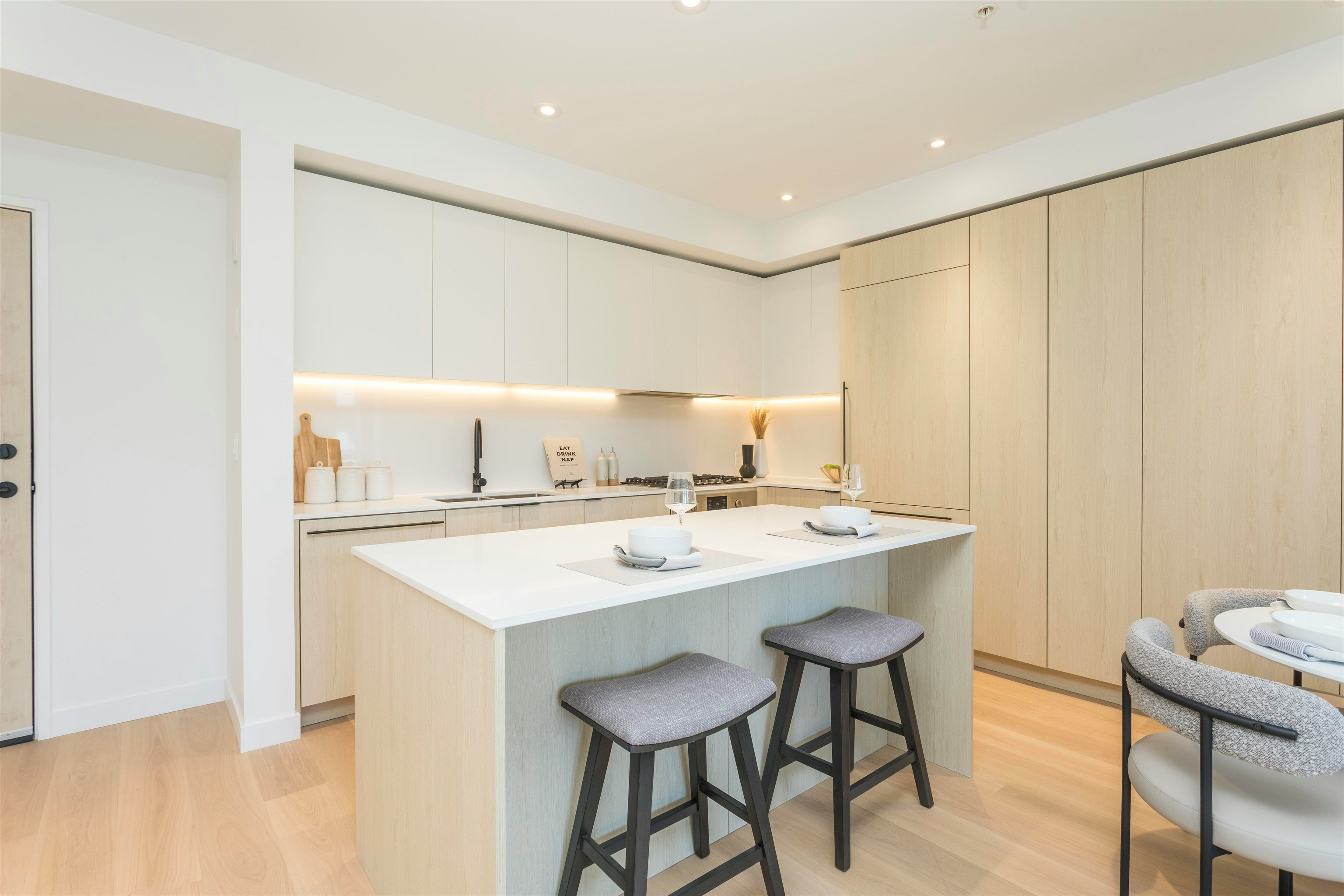 407-2471 St. George Street, Vancouver, BC, V5T 1W9 - 10