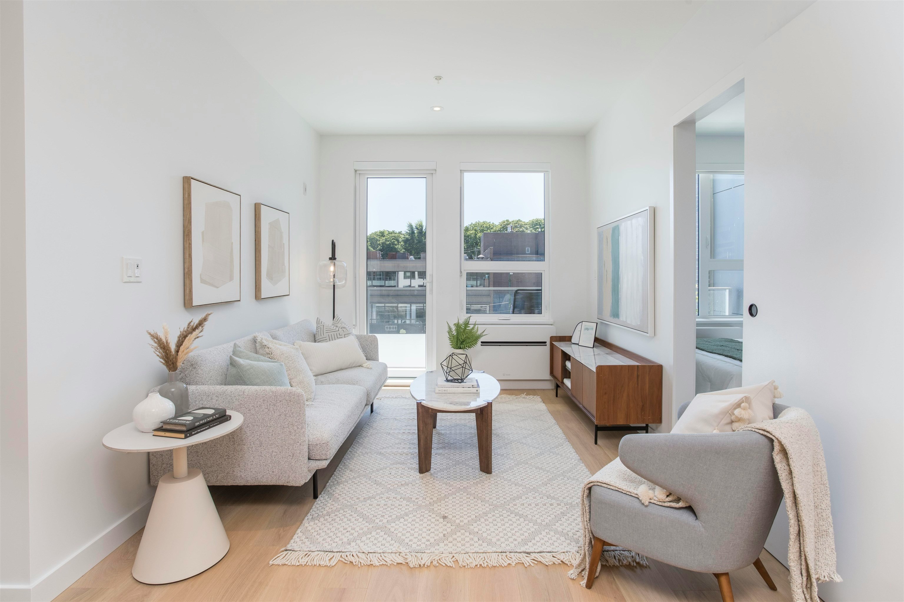 407-2471 St. George Street - 2