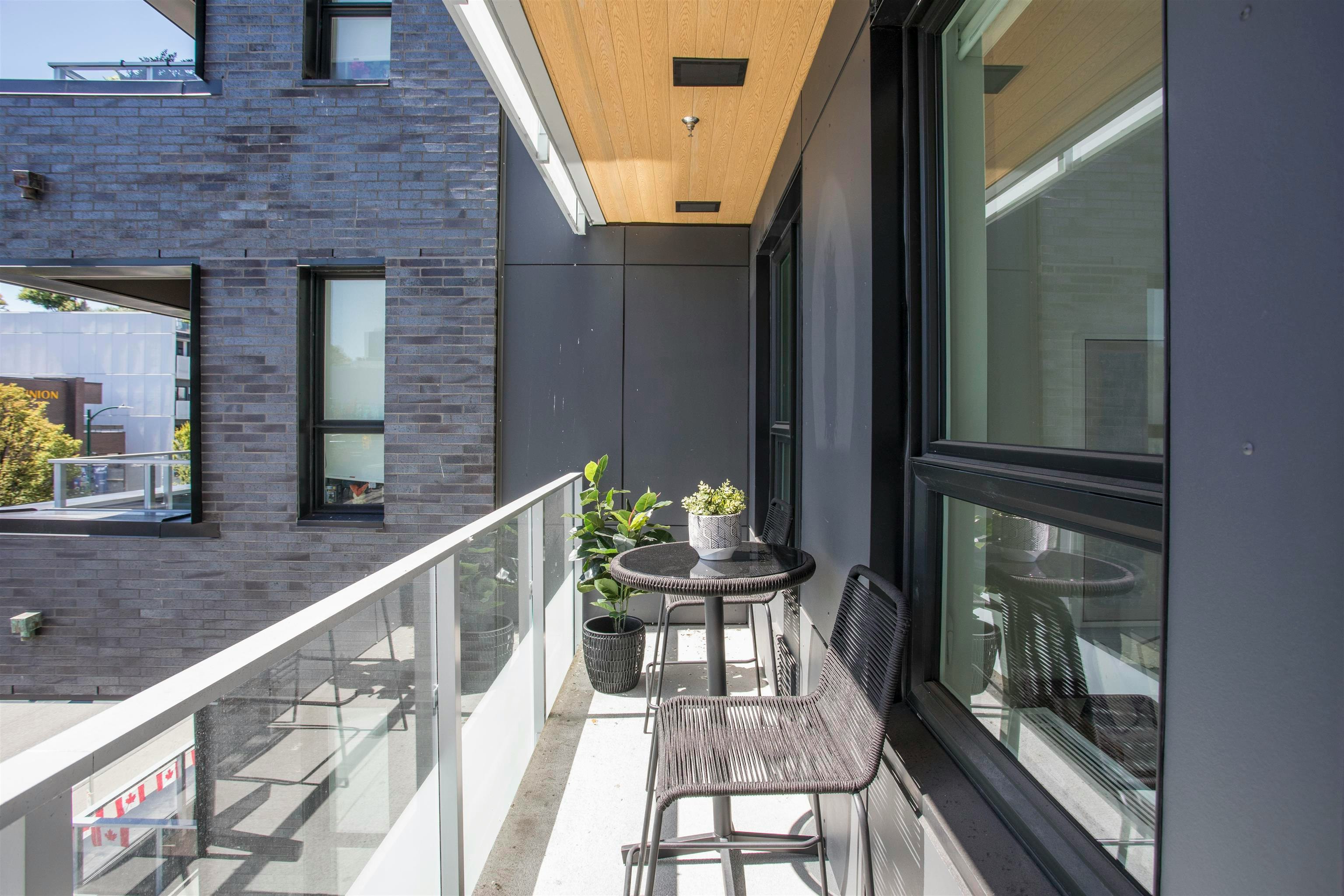 407-2471 St. George Street - 3