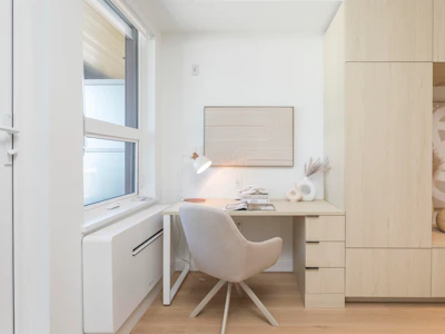 319-2471 St. George Street - 4