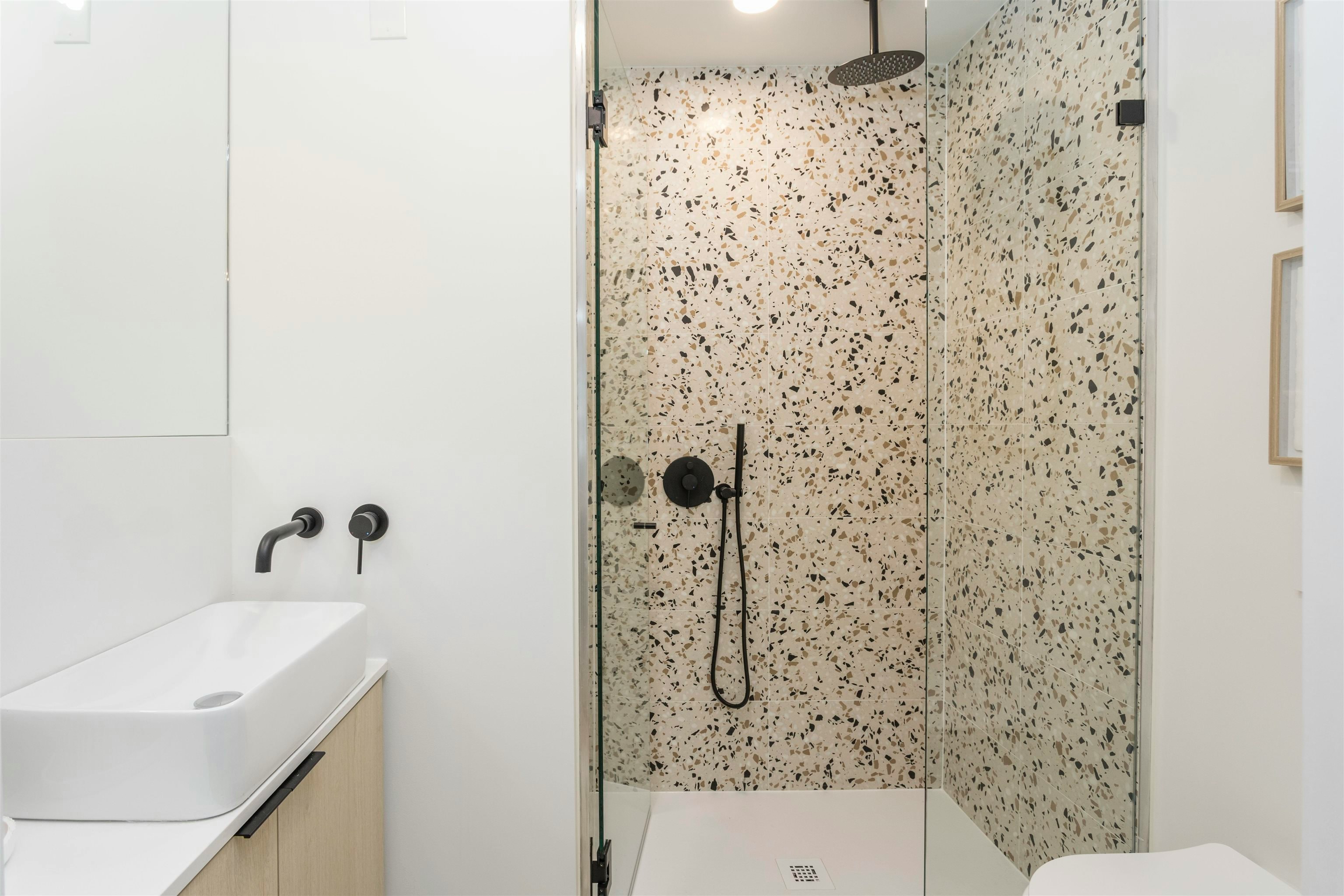 319-2471 St. George Street, Vancouver, BC, V5T 1W9 - 18