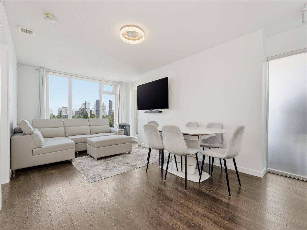 1707-5515 Boundary Road, Vancouver, BC, V5R 0E3 - 2