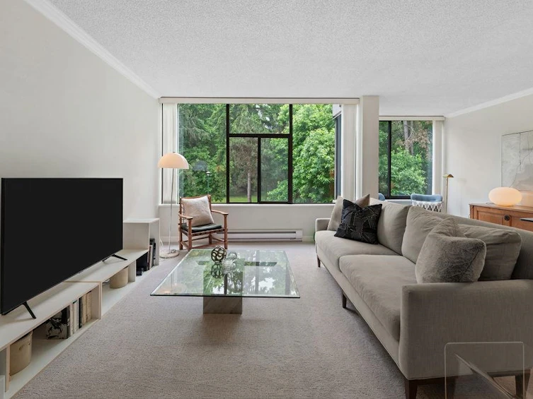 305-4101 Yew Street, Vancouver, BC, V6L 3B7 - 14