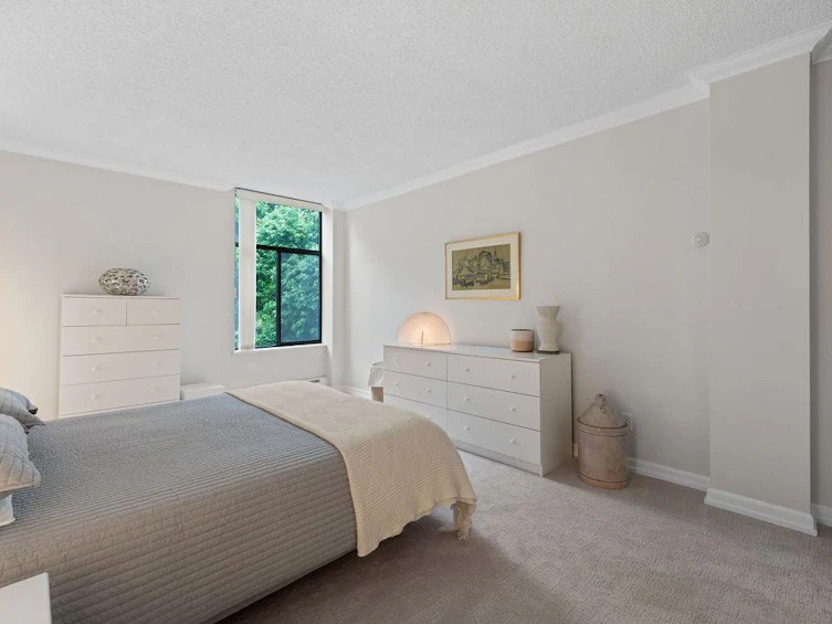 305-4101 Yew Street, Vancouver, BC, V6L 3B7 - 16